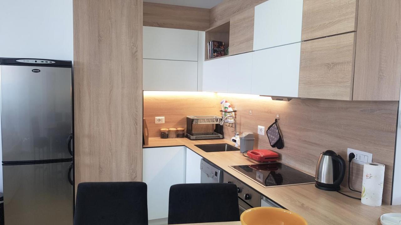 M&I Beach Apartment With Sea View Durrës Eksteriør billede